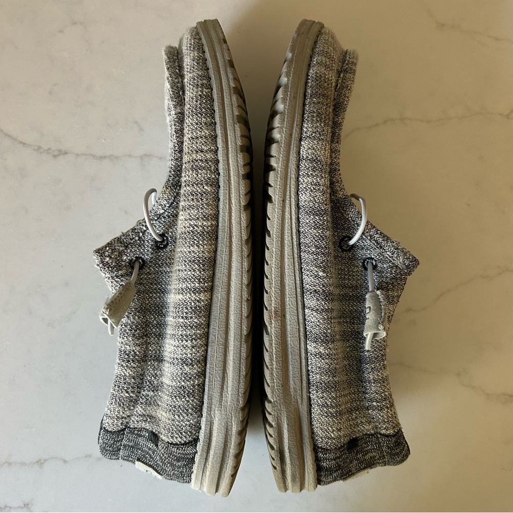 Hey Dude Wally Stretch Low Top Slip On Loafers Shoe Grey Size 13 - Picture 3 of 11